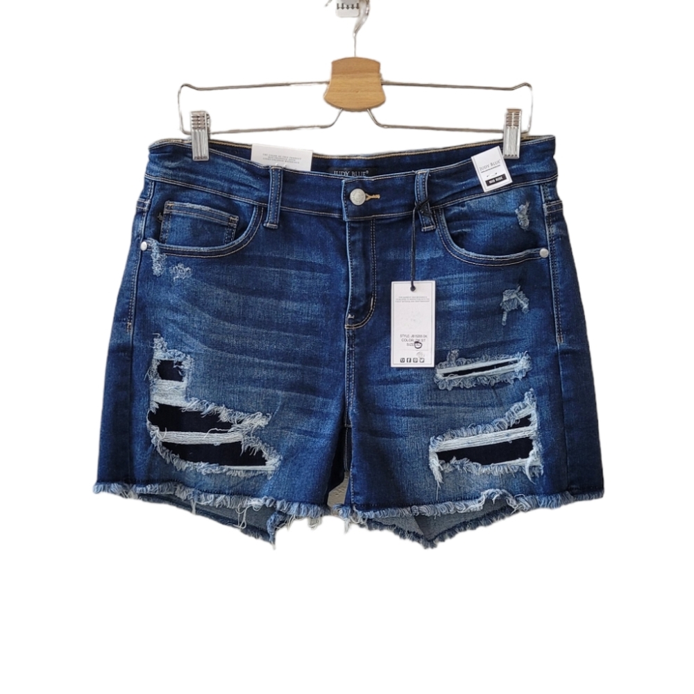 JUDY BLUE Mid Rise Distressed Cut Off Shorts Size XL